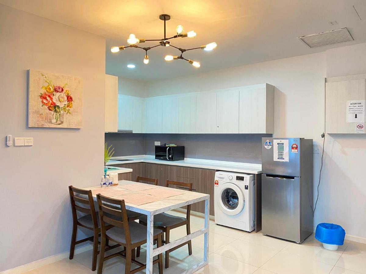 Suasana Jb At Jb Center Luxury Modern & Rustic 1Br Apt For Bussiness,Vacation Trips Джохор-Бару Экстерьер фото